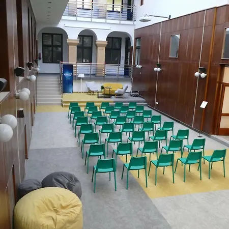 Hostel Hub55 Co-working *