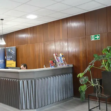 Hub55 Co-working Hostel